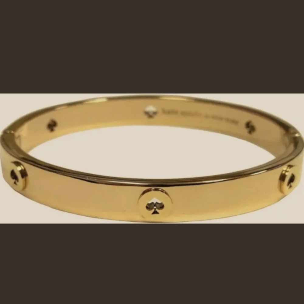 Kate Spade New York Spot the Spade Bangle Bracelet